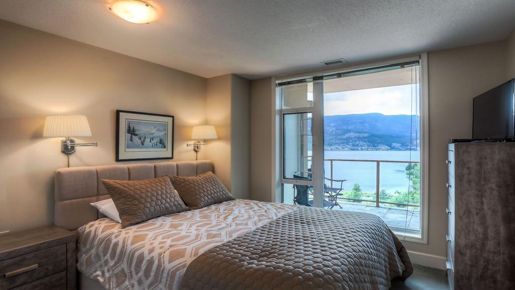 Sunset Waterfront Resort By Kelownacondorentals ภายนอก รูปภาพ