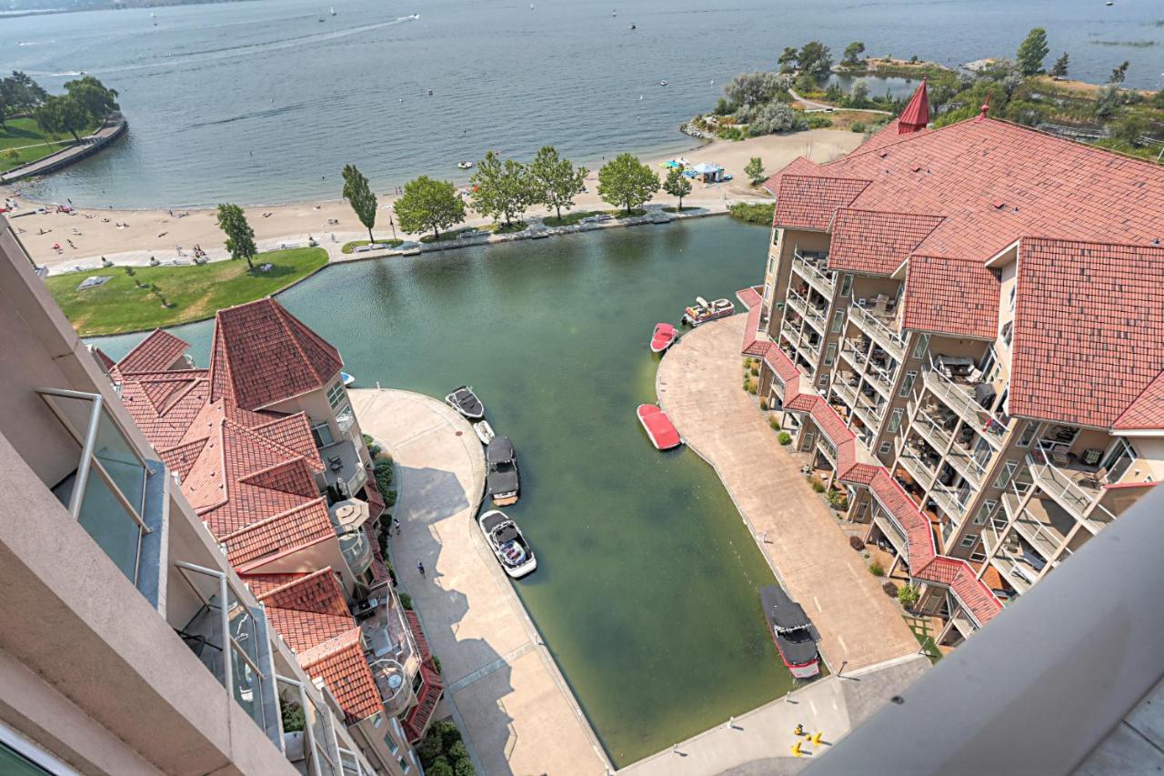 Sunset Waterfront Resort By Kelownacondorentals ภายนอก รูปภาพ