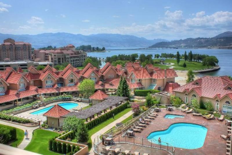 Sunset Waterfront Resort By Kelownacondorentals ภายนอก รูปภาพ